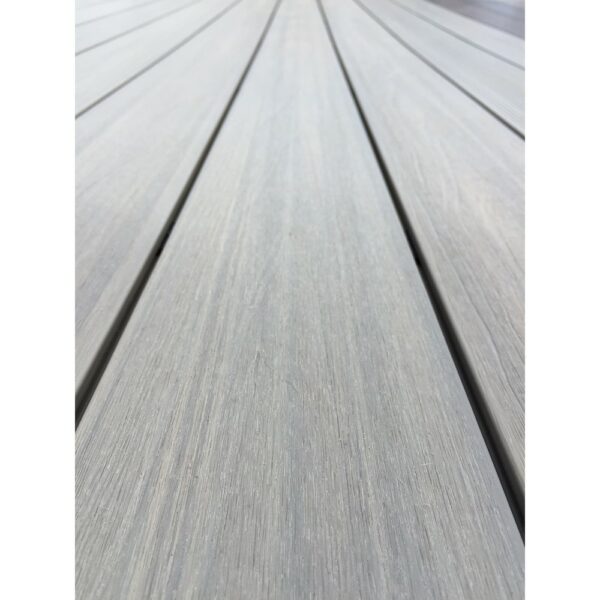 Deck de PVC - Imagen 13
